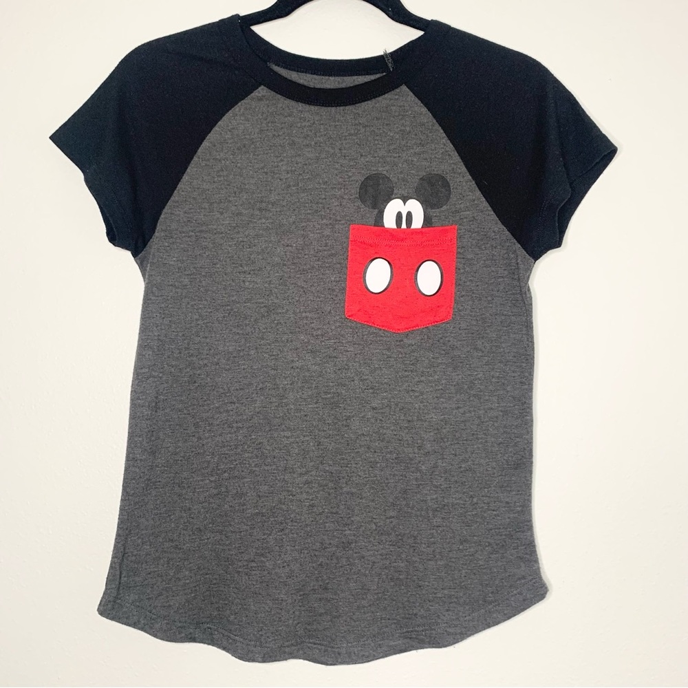 Disney | Mickey Hiding Pocket Short Sleeve T-Shirt - Small